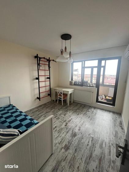 Apartament cu 3 camere decomandat în Chiajna