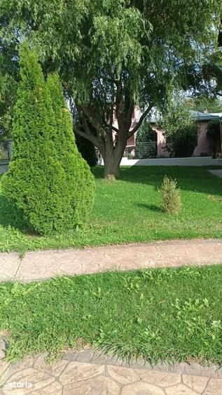 Casă cu 4 camere cu Teren 900 Mp în Central