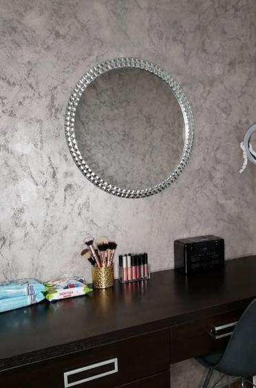 Apartament cu 2 camere decomandat în Podul de Piatră