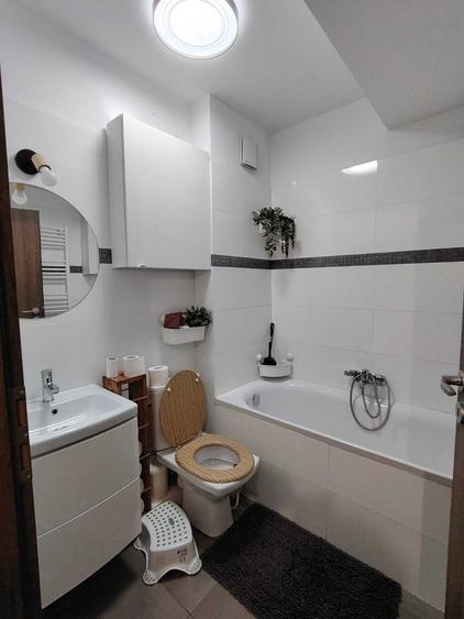 Apartament cu 2 camere decomandat în Militari
