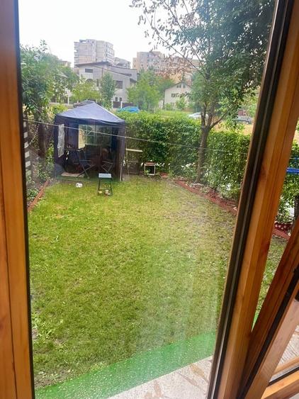 Apartament cu 2 camere decomandat în Nicolina
