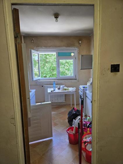 Apartament cu 2 camere semidecomandat în Moșilor