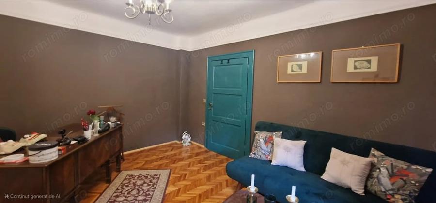 Casă cu 3 camere în Complex Studențesc