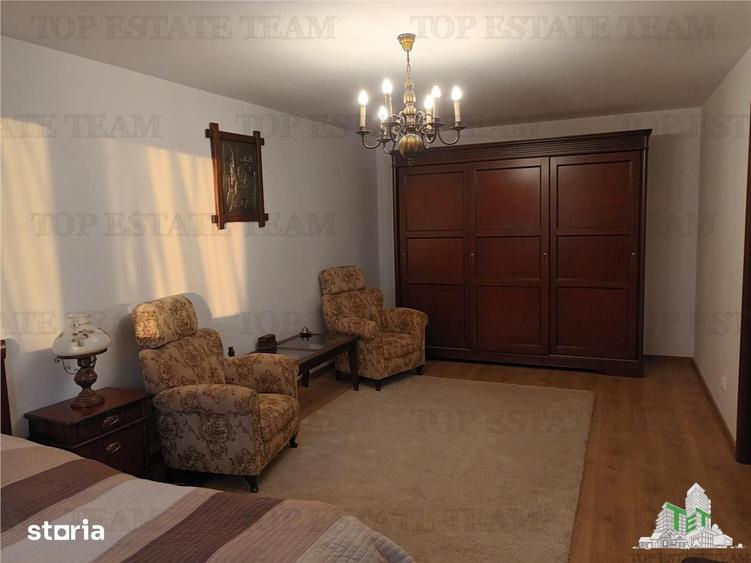Casă cu 5 camere cu Teren 200 Mp în Giulești