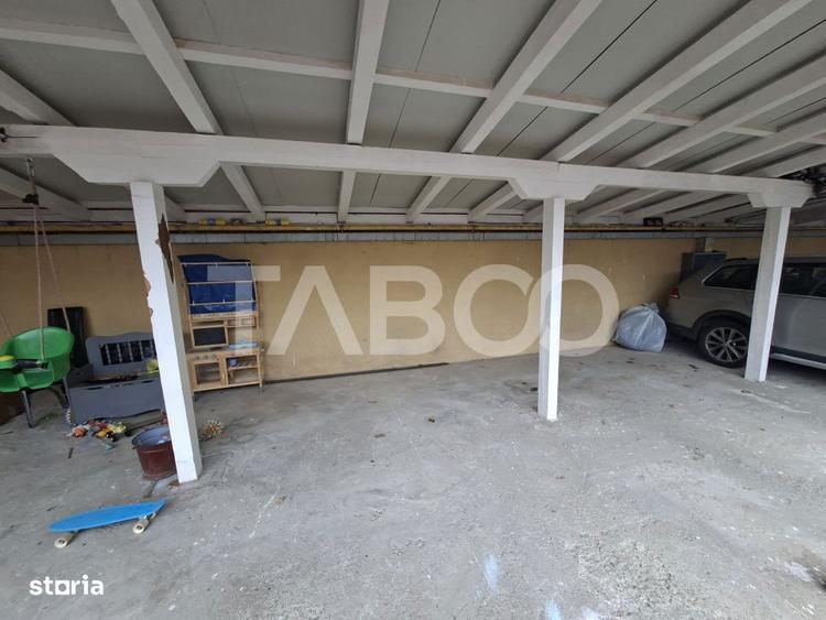 Apartament cu 3 camere decomandat, mobilat în Turnișor