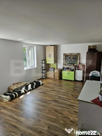 Casă cu 5 camere cu Teren 524 Mp în Găești
