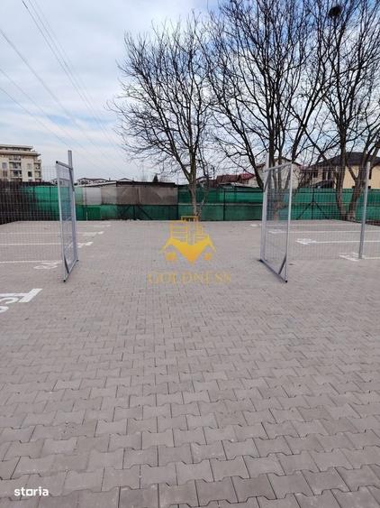 Spațiu comercial, în Florești