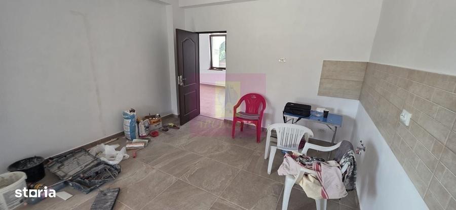 Vila cu 4 camere de vanzare in Brebu - 14
