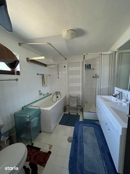 Casă cu 4 camere cu Teren 5146 Mp în Sălătrucu