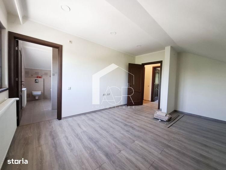 Casă cu 4 camere în Central