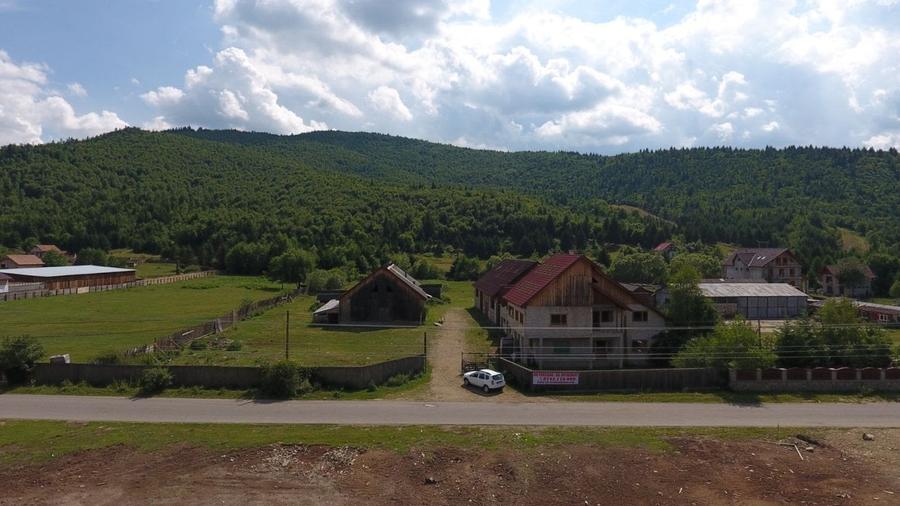 Teren Construcții intravilan de 7000 mp, în Ghelința