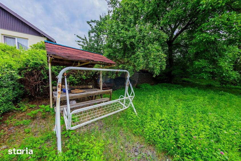 Casă cu 5 camere cu Teren 660 Mp în Central