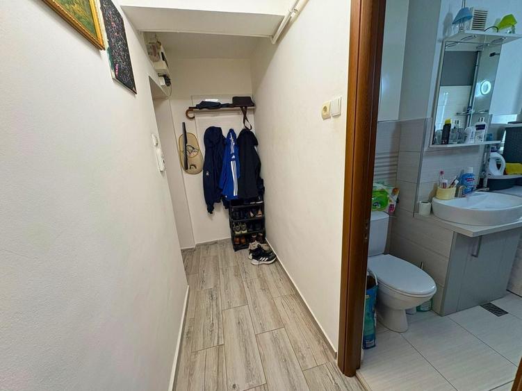 Apartament 2 camere decomandat zona Simeria (lângă piața Dolar) - 7