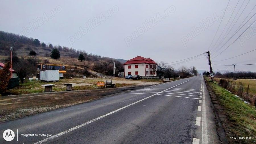 Spațiu comercial, în Tinăud