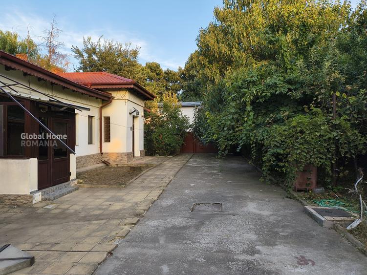 Casă individuală cu 4 camere cu Canalizare în Dobroești