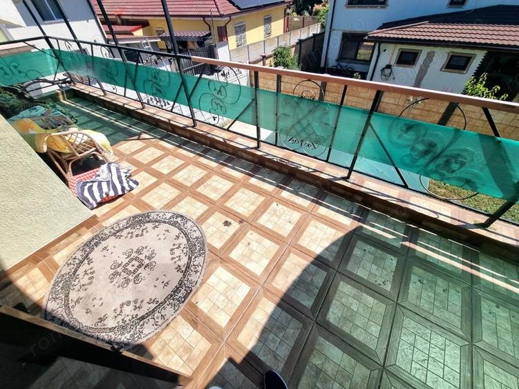 Casă cu 5 camere cu Teren 544 Mp în Agigea