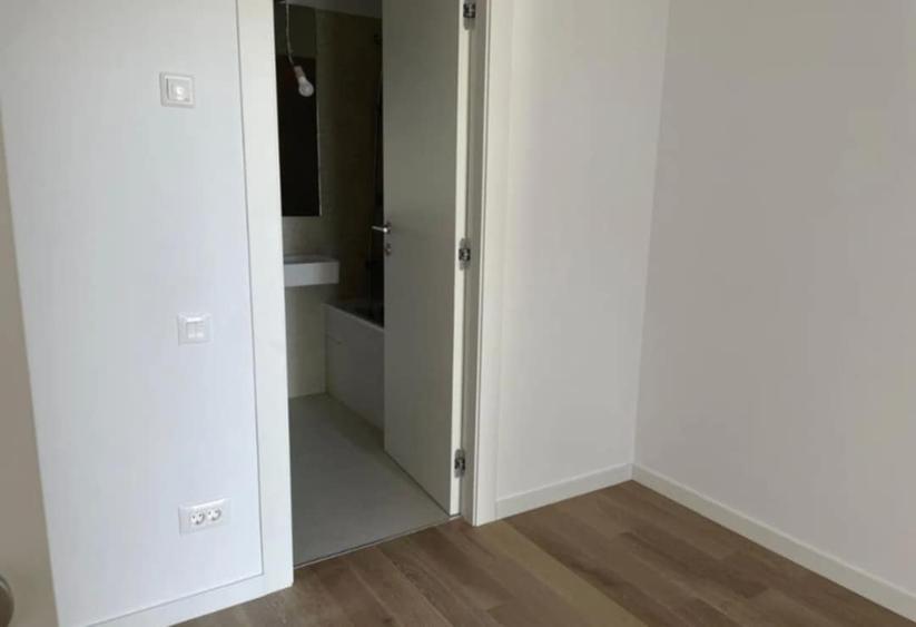 Apartament cu 2 camere decomandat în Floreasca