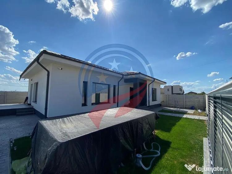 Casă cu 4 camere cu Teren 350 Mp în Central