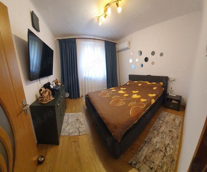 Apartament cu 2 camere decomandat în Hunedoara