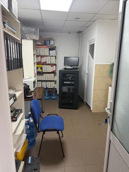 Spațiu comercial, de 48 mp, în Exterior Vest