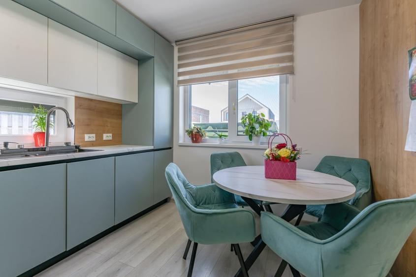 Casă individuală cu 5 camere cu Teren 652 Mp în Hărman