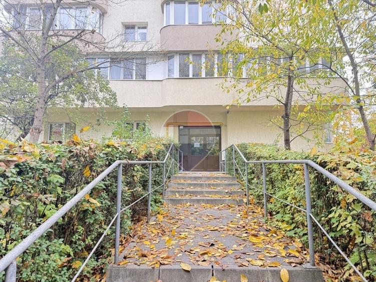 Apartament cu 3 camere decomandat, mobilat în Mănăștur