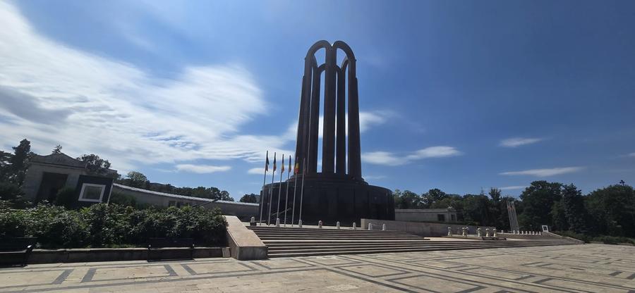 Casă individuală cu 3 camere cu Teren 321 Mp în Parcul Carol