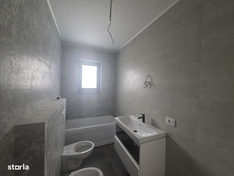 Apartament cu 4 camere în Bucium