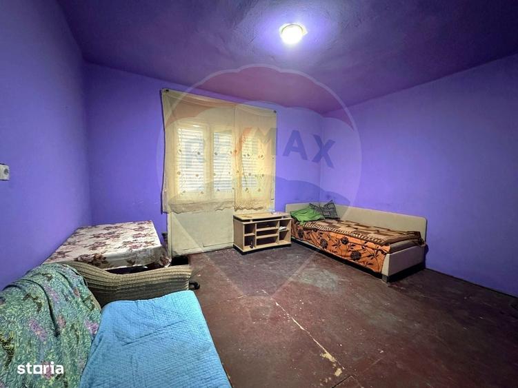 Casă cu 3 camere în Nădab