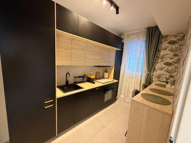 Apartament cu 3 camere decomandat, mobilat în Otopeni