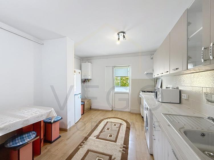 Apartament cu 2 camere decomandat, mobilat în Zorilor