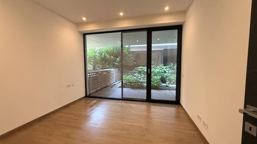 Apartament cu 3 camere decomandat în Primăverii