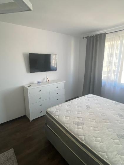 Apartament cu 2 camere decomandat, mobilat în Florești