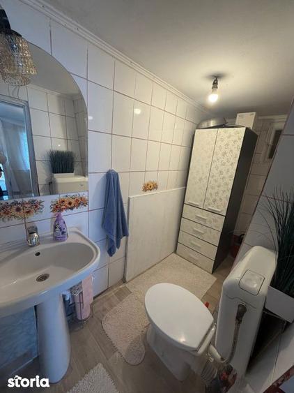 Casă cu 2 camere cu Canalizare în Rahova