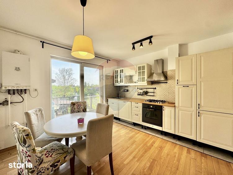 Apartament cu 4 camere, mobilat în Sisești