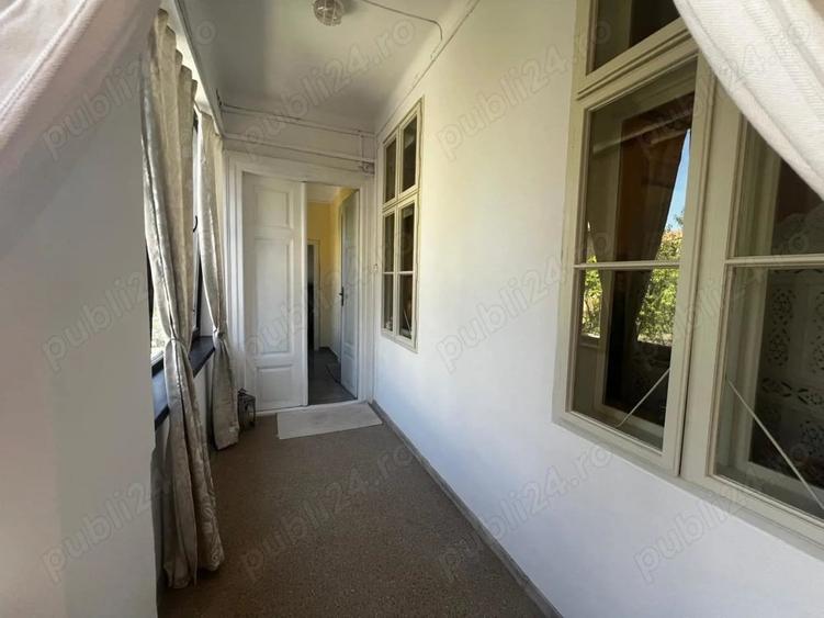 Apartament cu 2 camere semidecomandat în Ultracentral