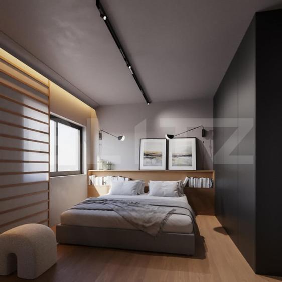 Apartament cu 4 camere decomandat în Est