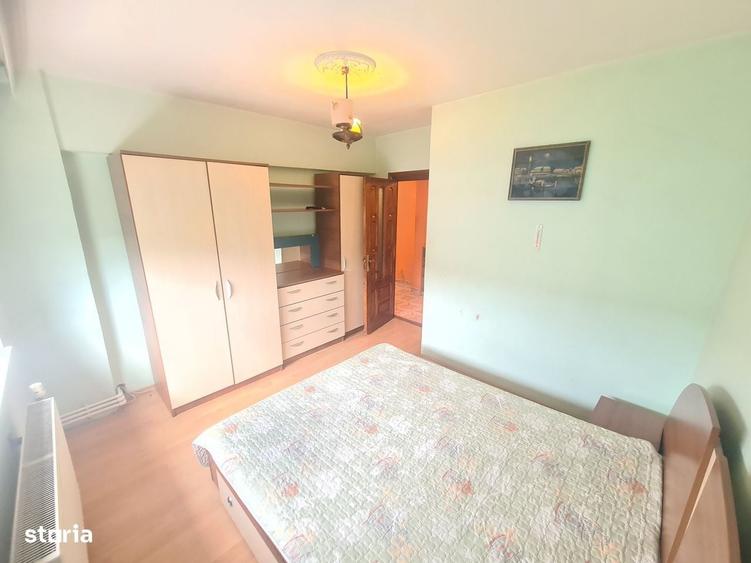 Apartament cu 2 camere decomandat în Energiei