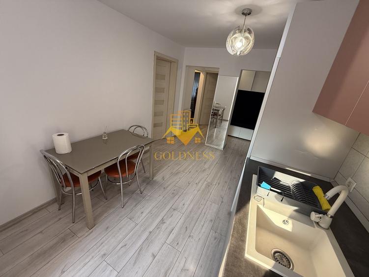 Apartament cu 3 camere decomandat, mobilat în Zorilor