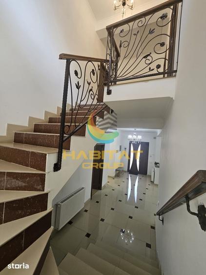 Casă cu 5 camere cu Teren 400 Mp în Central