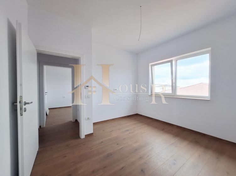 Duplex cu 5 camere cu Canalizare în Moșnița Nouă