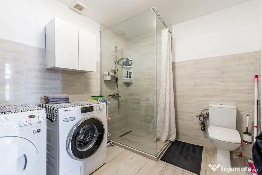 Casă cu 4 camere cu Teren 720 Mp în Grădiște