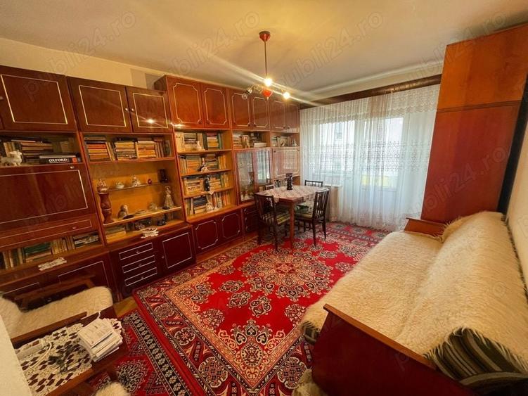 Apartament cu 2 camere decomandat în Cavnic