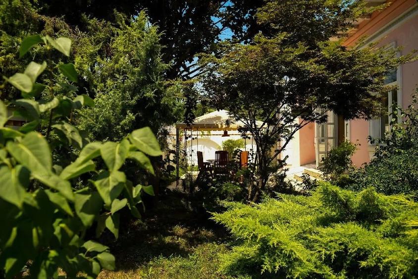 Casă cu Teren 635 Mp în Ultracentral