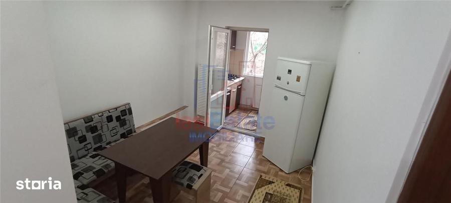 Garsonieră decomandată în Central