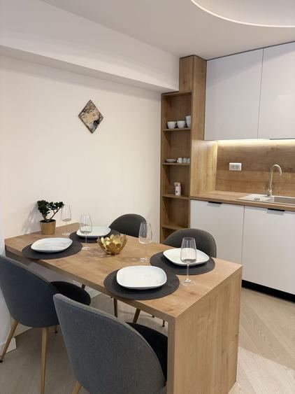 Apartament cu 3 camere în Central