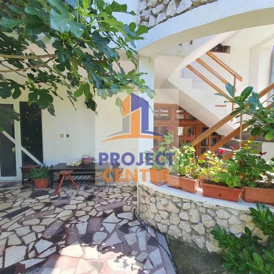 Casă cu 4 camere cu Teren 842 Mp în Trivale
