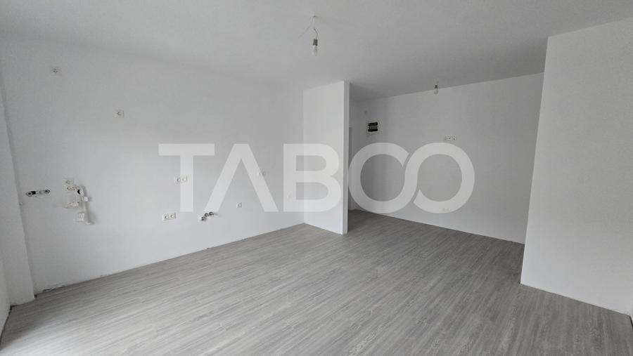 Apartament cu 3 camere decomandat în Mihai Viteazul