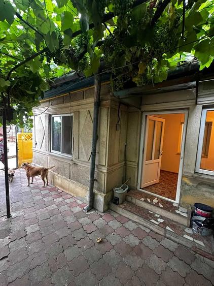Casă cu 2 camere cu Teren 60 Mp în Central