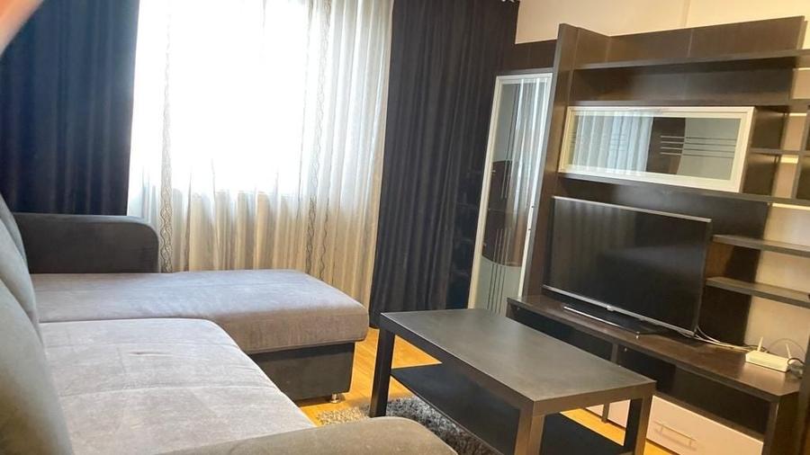 Apartament cu 2 camere semidecomandat în Mihai Viteazul